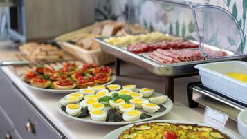 Colazione a buffet a pagamento, servita tutte le mattine