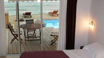 Doppelzimmer | Hochwertige Bettwaren, Zimmersafe, Schreibtisch, Verdunkelungsvorhänge