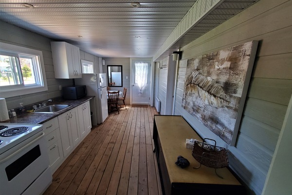 Loft (de la bergeronnette) | Private kitchen | Microwave, oven, stovetop, toaster