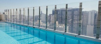 Almond Suite - San Francisco