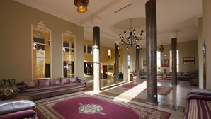 Lobby sitting area - Les Riads de Jouvence (Oulad Hassoune)