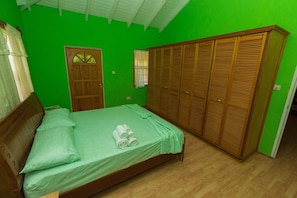 Deluxe Double Room (Valley View) | Roupas de cama premium, roupa de cama