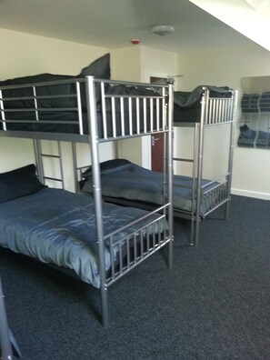 隔音、免費 Wi-Fi