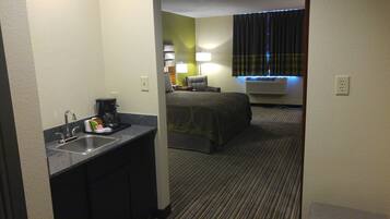 In-room safe, desk, free cots/infant beds, rollaway beds