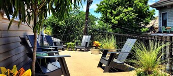 Royal Street Inn and R Bar