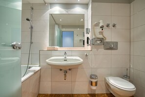 Bathroom - Kommerzhotel Köln (Cologne)