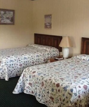 Standard Room, 2 Double Beds