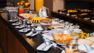 TĂ€gliches FrĂŒhstĂŒcksbuffet (0.01 BRL pro Person)