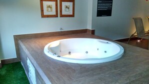 Manicures and pedicures - VG Fun Beach Front Apartamentos (Fortaleza)