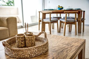 Deluxe Apartment, 2 Bedrooms (Tulum Chic) | In-room dining