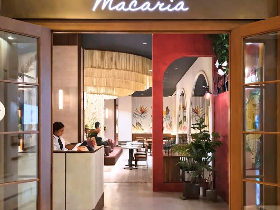 Breakfast, lunch, dinner served; international cuisine