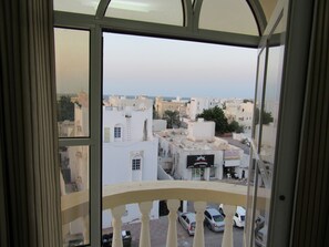 View from room - Alferdous Hotel Apartments (Muscat)