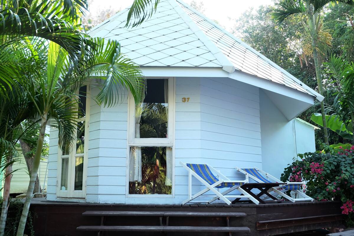 Garden view cottage  | In-room safe, rollaway beds (surcharge)