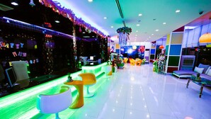 Bar (on property) - V-One Hotel Korat (Nakhon Ratchasima)