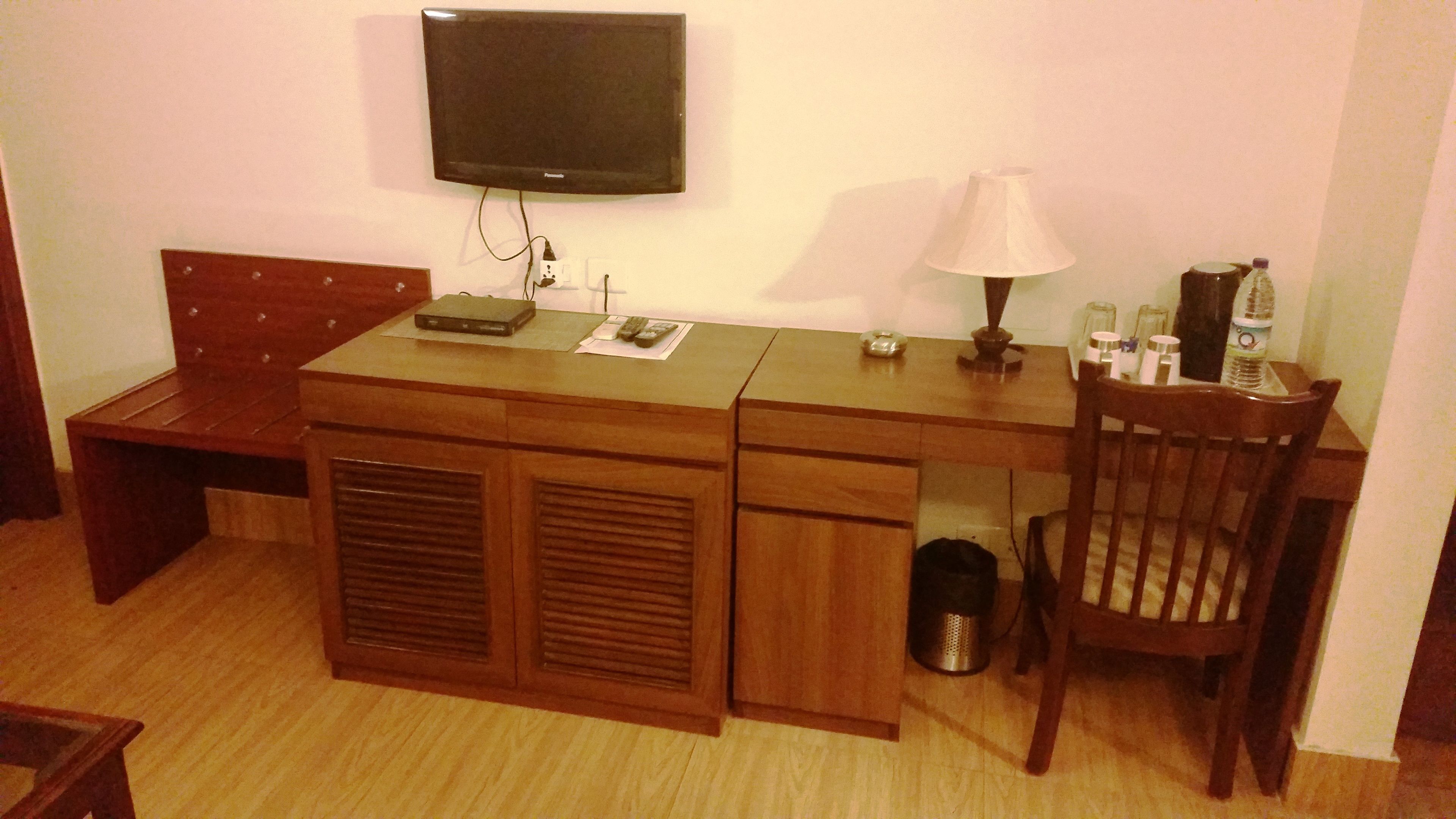 deluxe double or twin room | room amenity