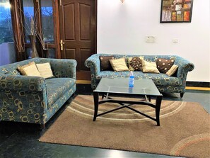 Interior - Tavisha Villa (Gurugram)