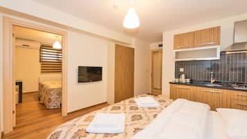 Apartamento, 1 quarto | Frigobar, cofres nos quartos, quartos à prova de som, berços (sobretaxa)