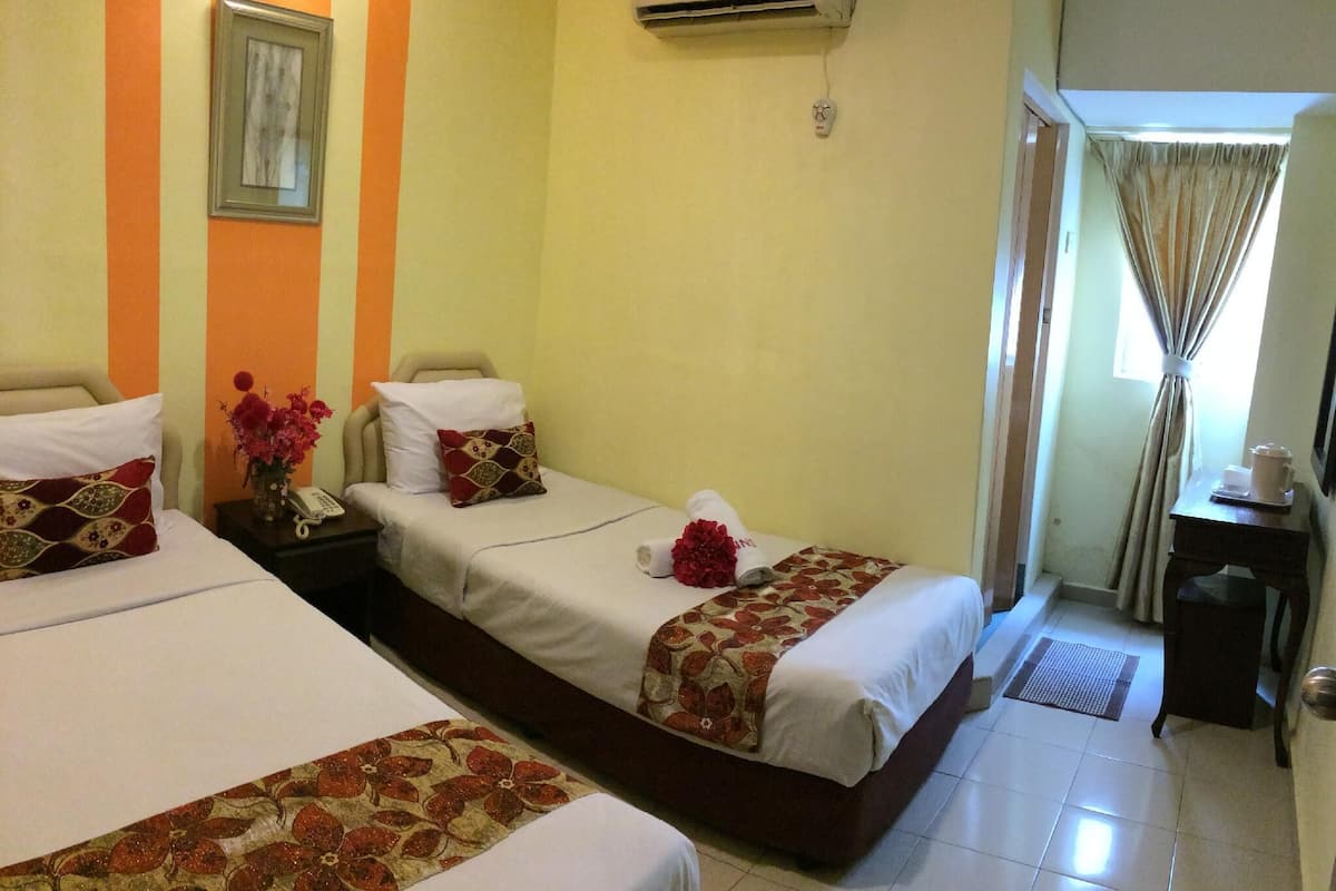 1 habitación, escritorio, wifi gratis y ropa de cama