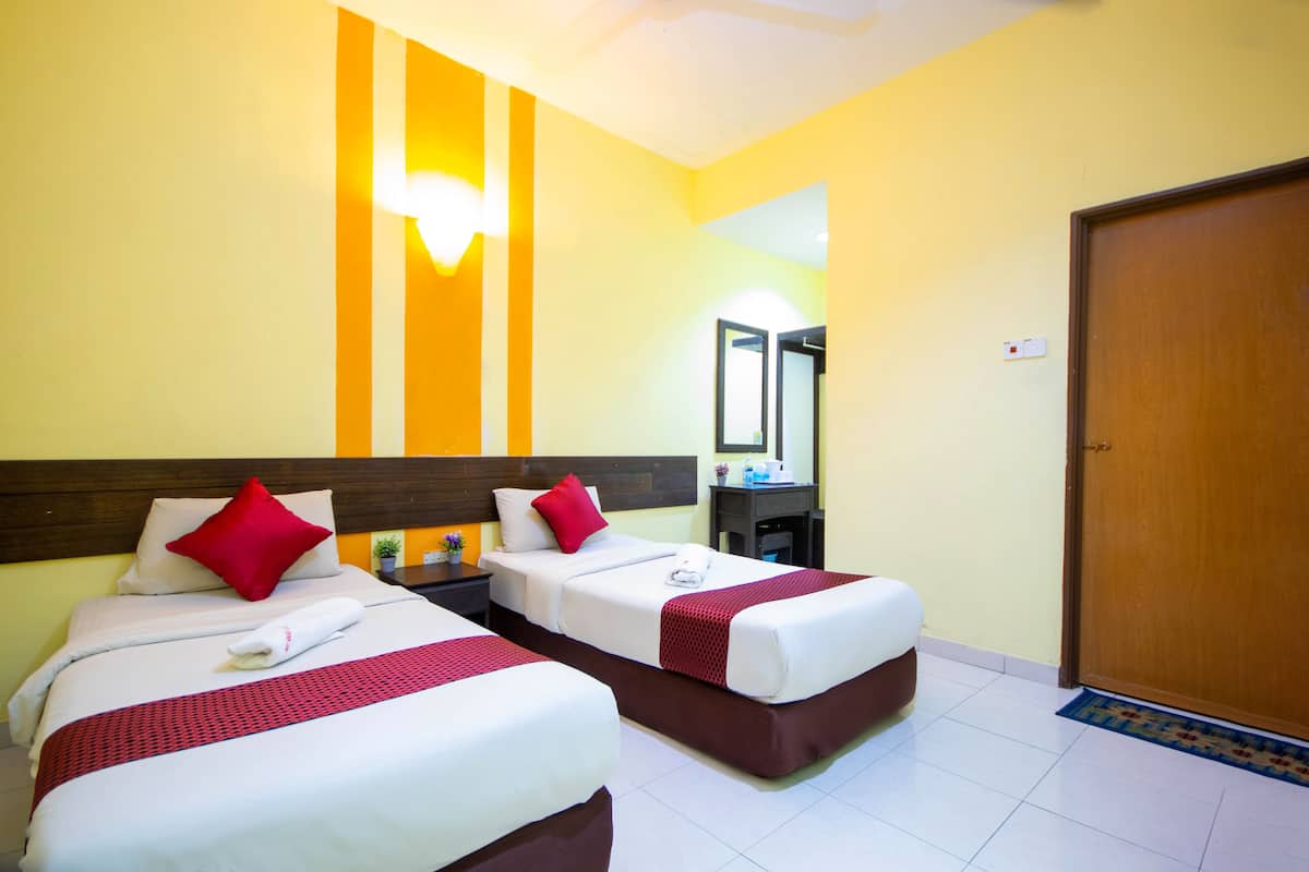 Superior With Window | 1 bedroom, desk, free WiFi, bed sheets