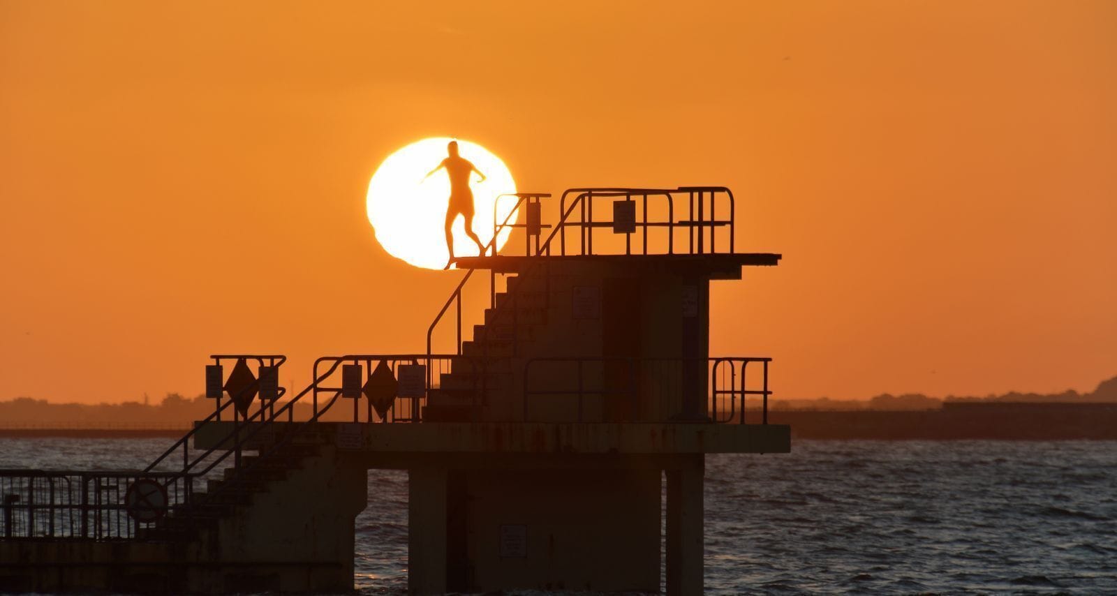 surfing/boogie boarding