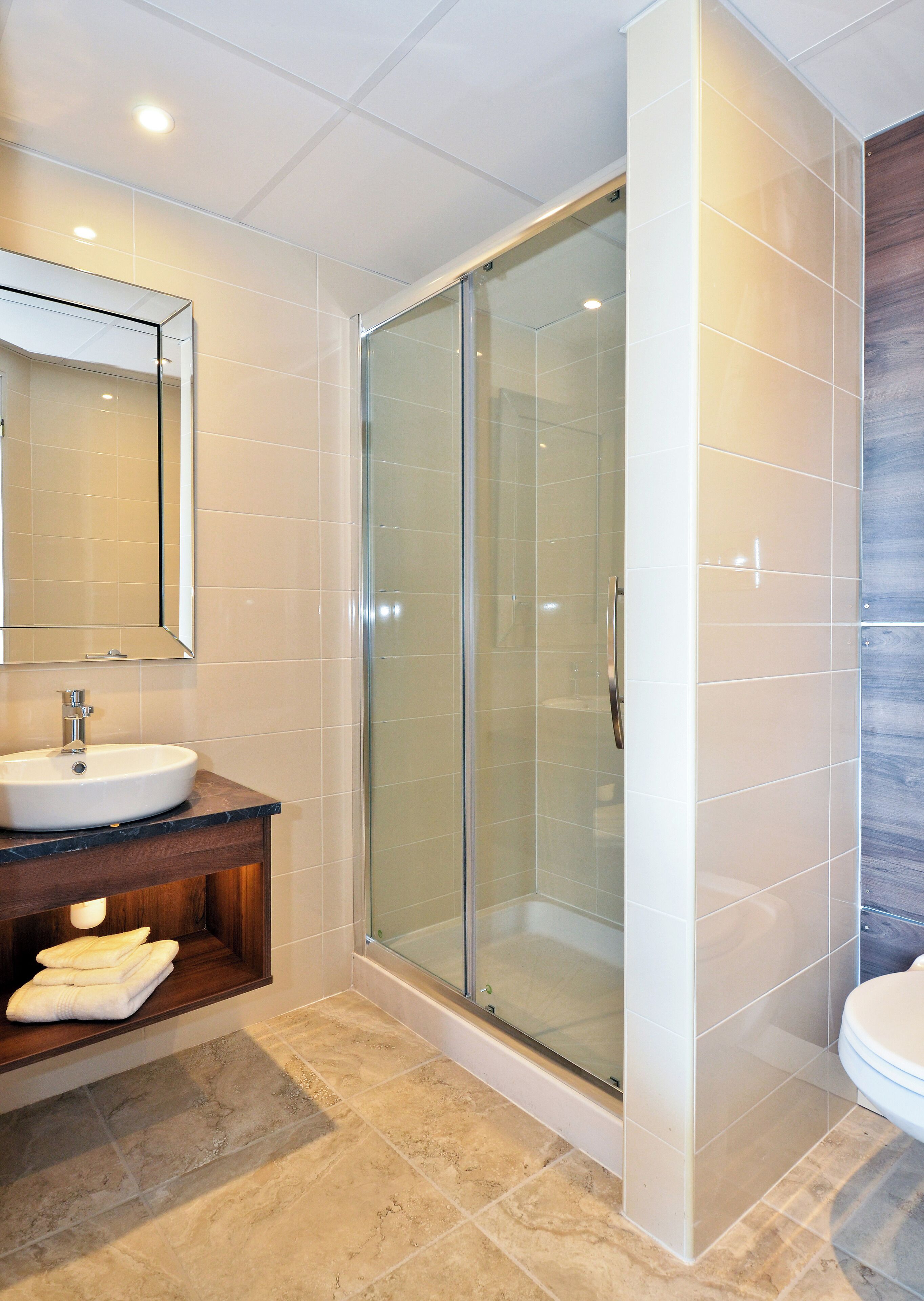 basic room, multiple beds (triple room, 3 single beds) | bathroom | shower, free toiletries, hair dryer, towels