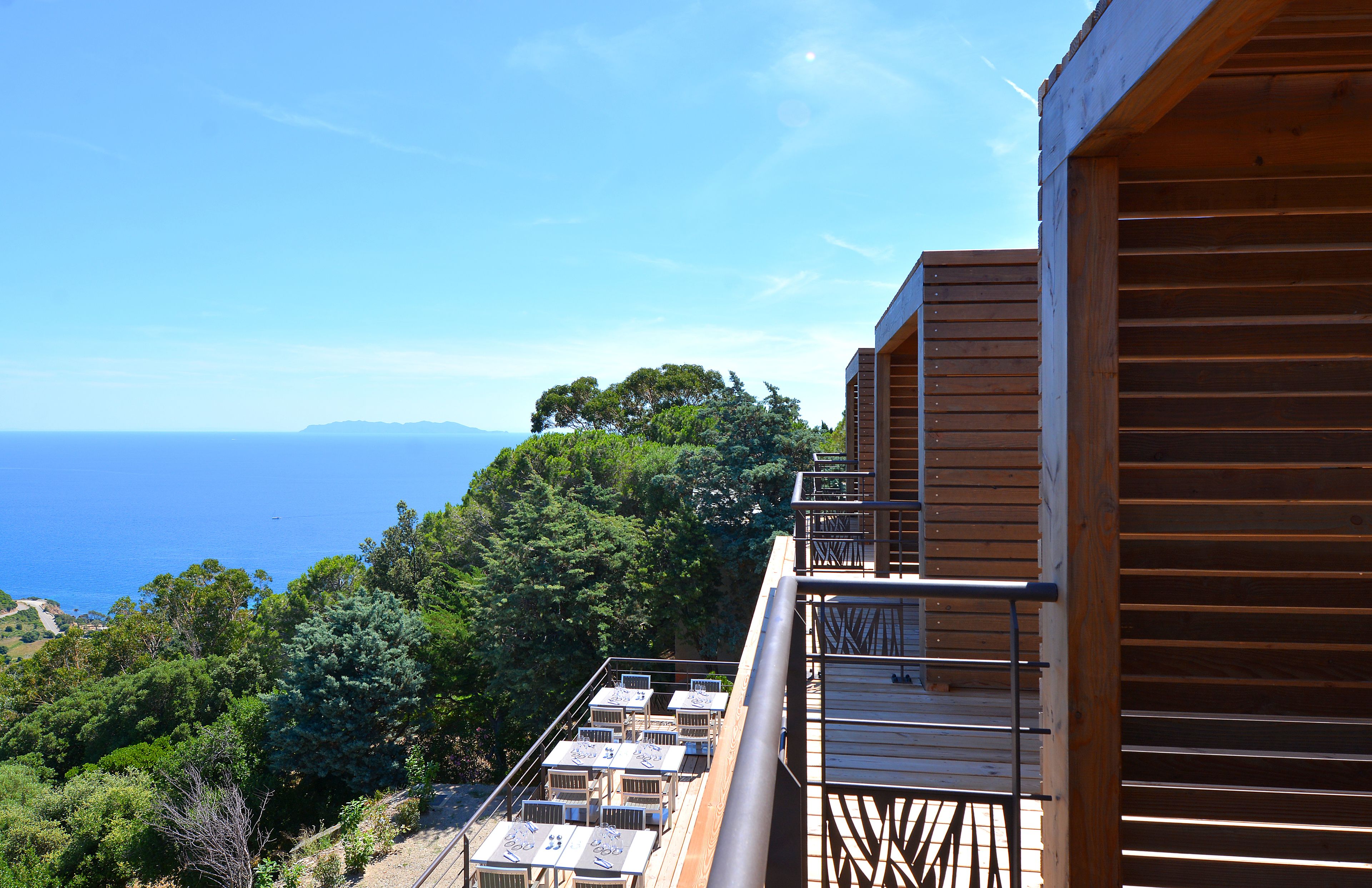 panoramic double room, terrace, sea view | balcony