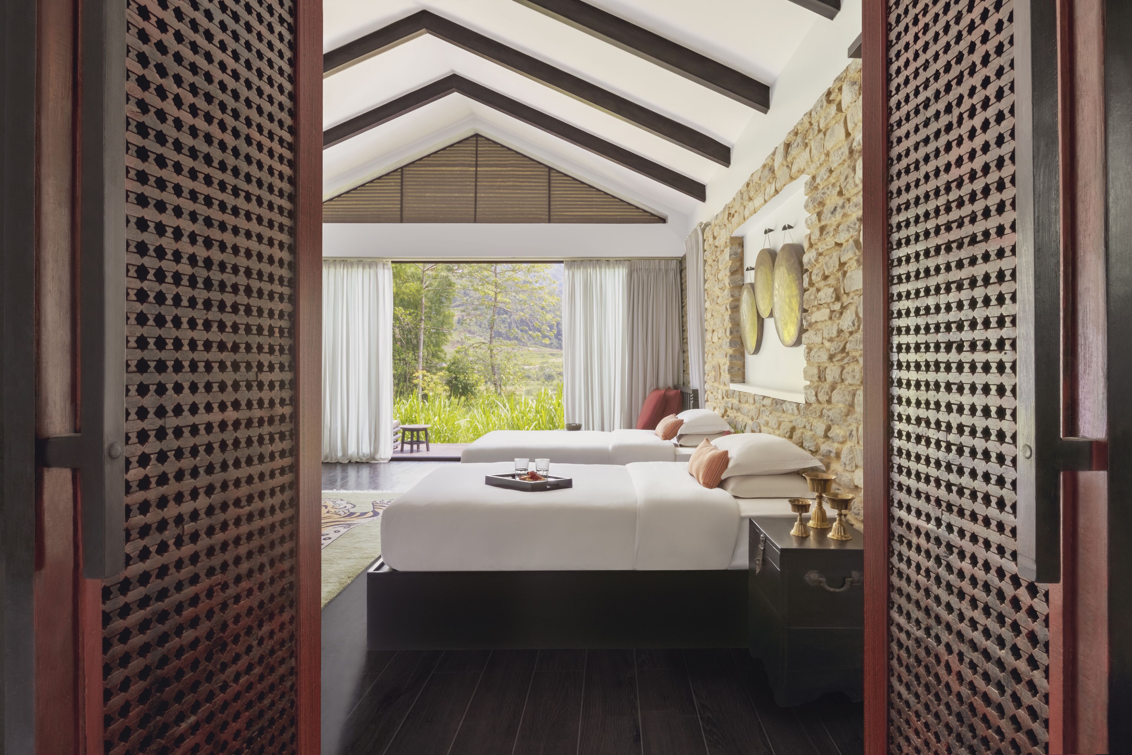 classic room (pavilions) | minibar, in-room safe, individually furnished, desk