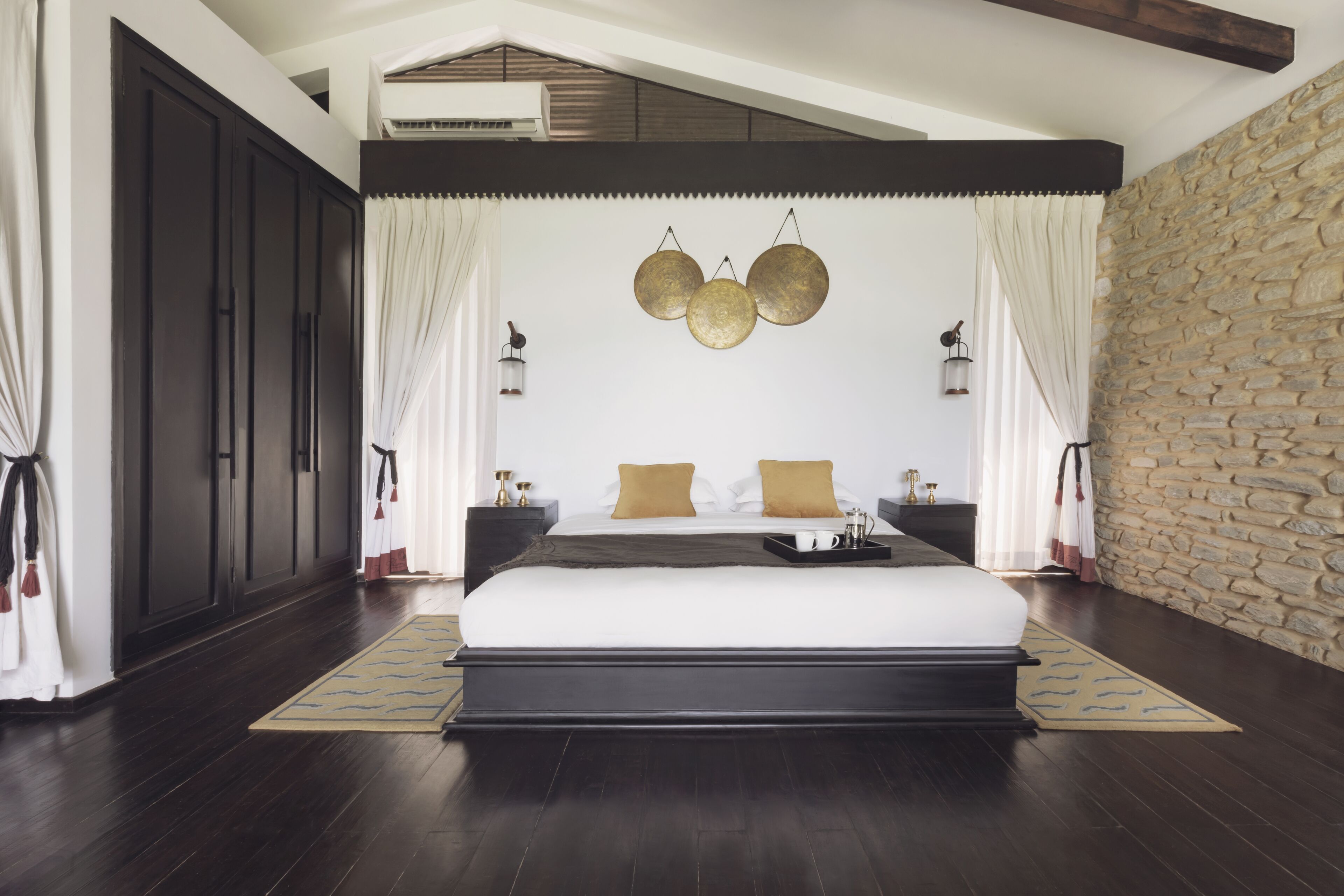 chalet (pavilions) | minibar, in-room safe, individually furnished, desk