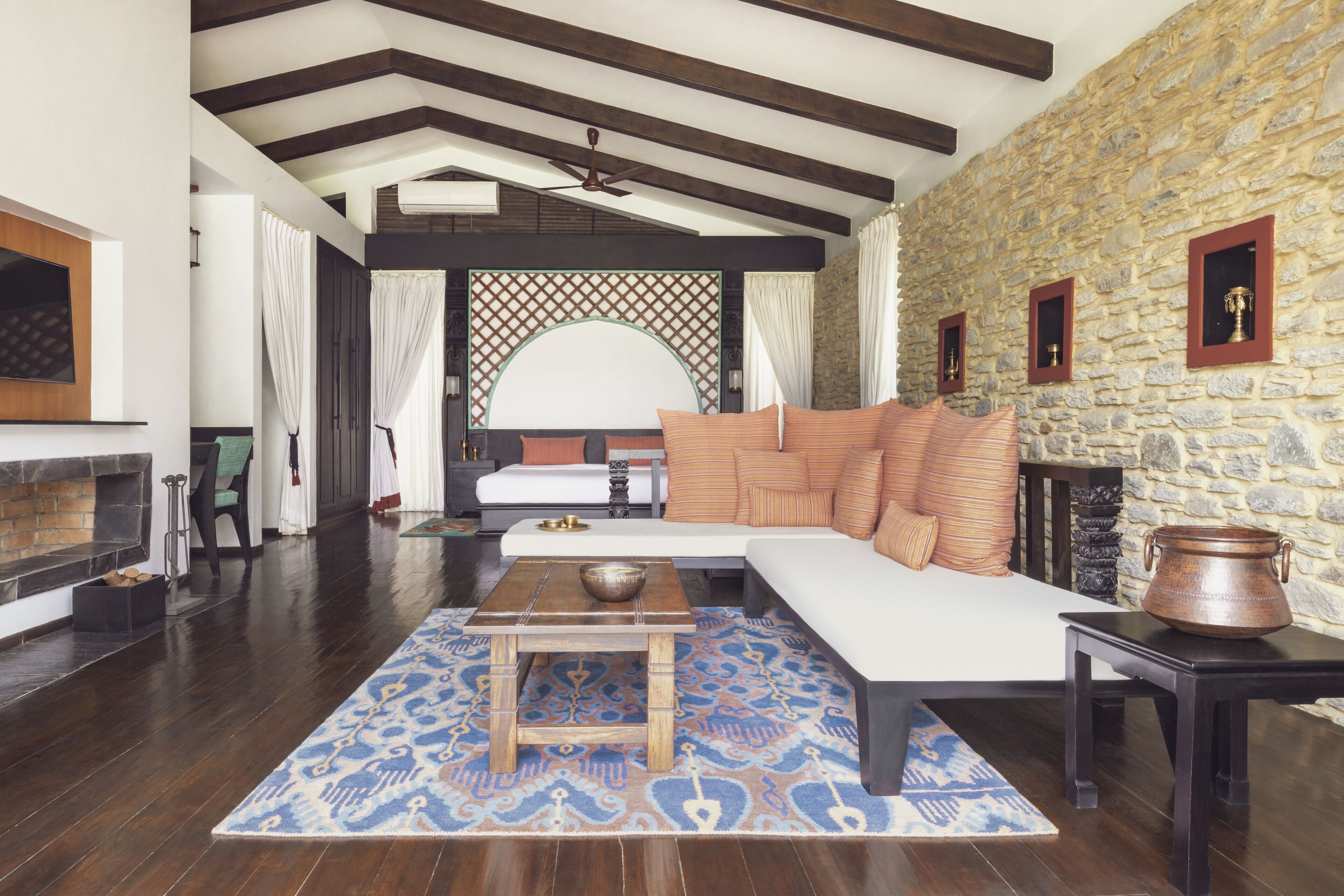 grand room (pavilions) | living area | 32-inch flat-screen tv with satellite channels, tv, fireplace