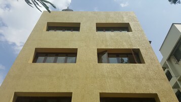 Fachada del alojamiento