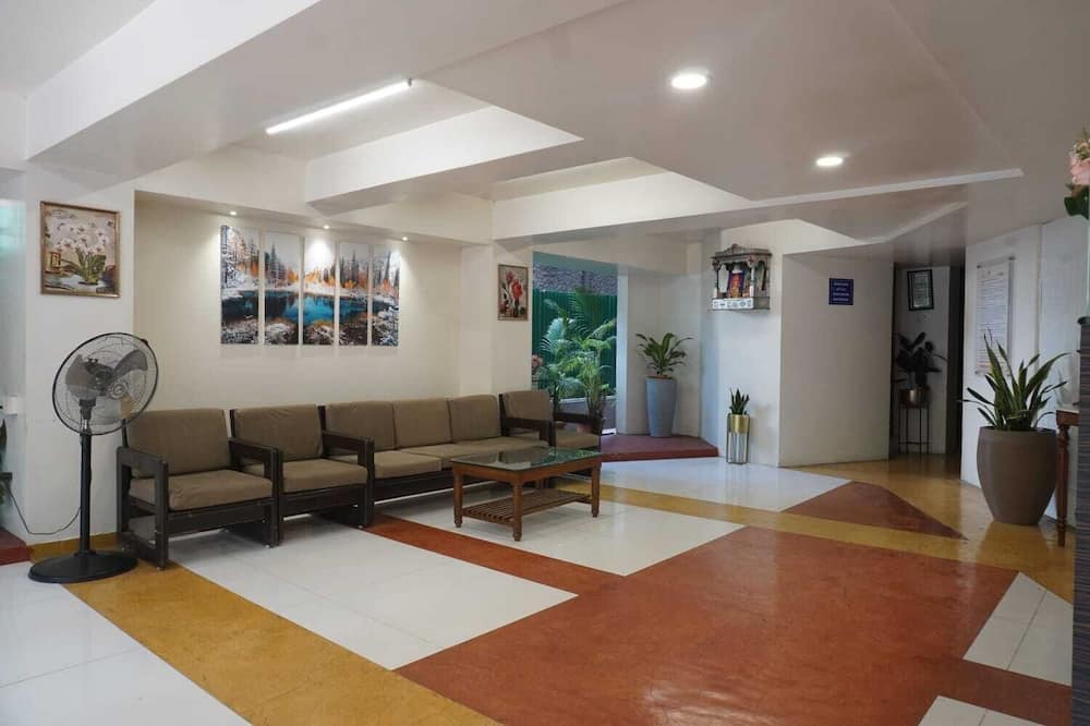 Hotel Executive Residency