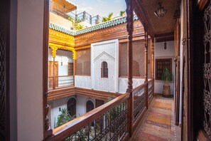 تصميم المبنى