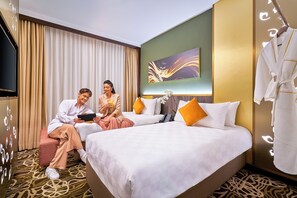 Superior Room - One Night Stay | Minibar, in-room safe, desk, iron/ironing board - Sama-Sama Express KLIA Terminal 1 - Airside Transit Hotel (Sepang)