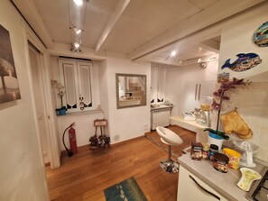 Apartment, 3 Schlafzimmer | Wohnbereich