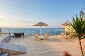 Sun deck - Archipelagos Hotel (Rethymno)