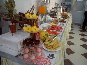 Buffet - Tiger One Hotel (Mandalay)
