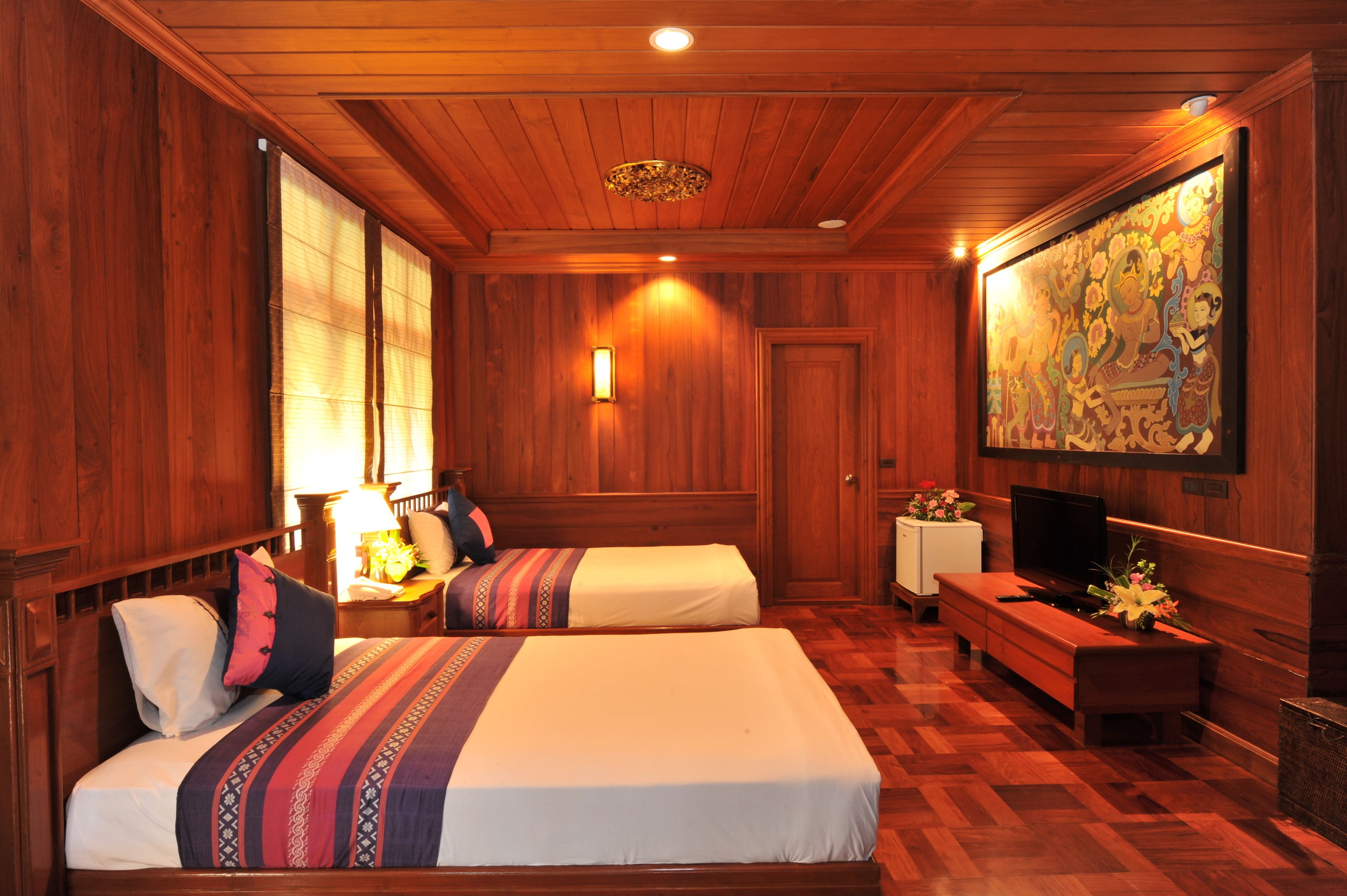 junior suite villa | minibar, in-room safe, desk, blackout curtains