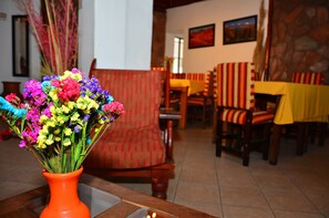 Interior detail - Hotel La Giralda (Salta)