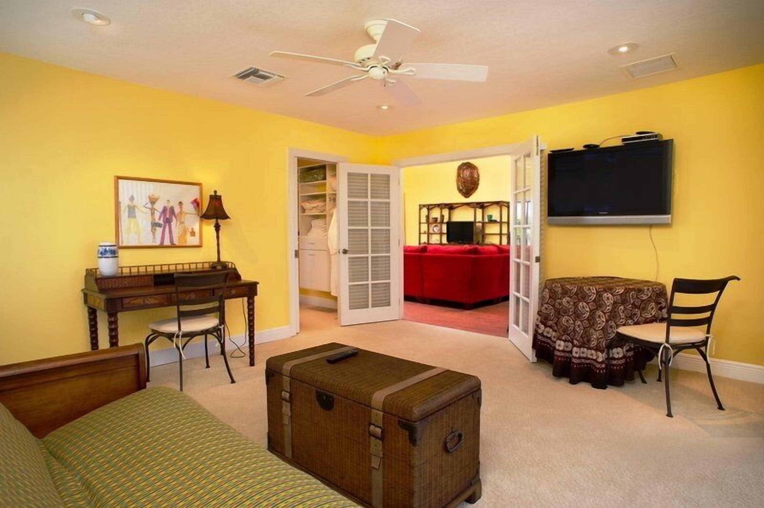 43-inch flat-screen tv with cable channels, tv, dvd player