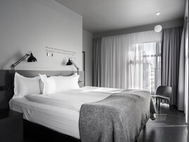 Superior Room | Premium bedding, desk, blackout drapes, iron/ironing board