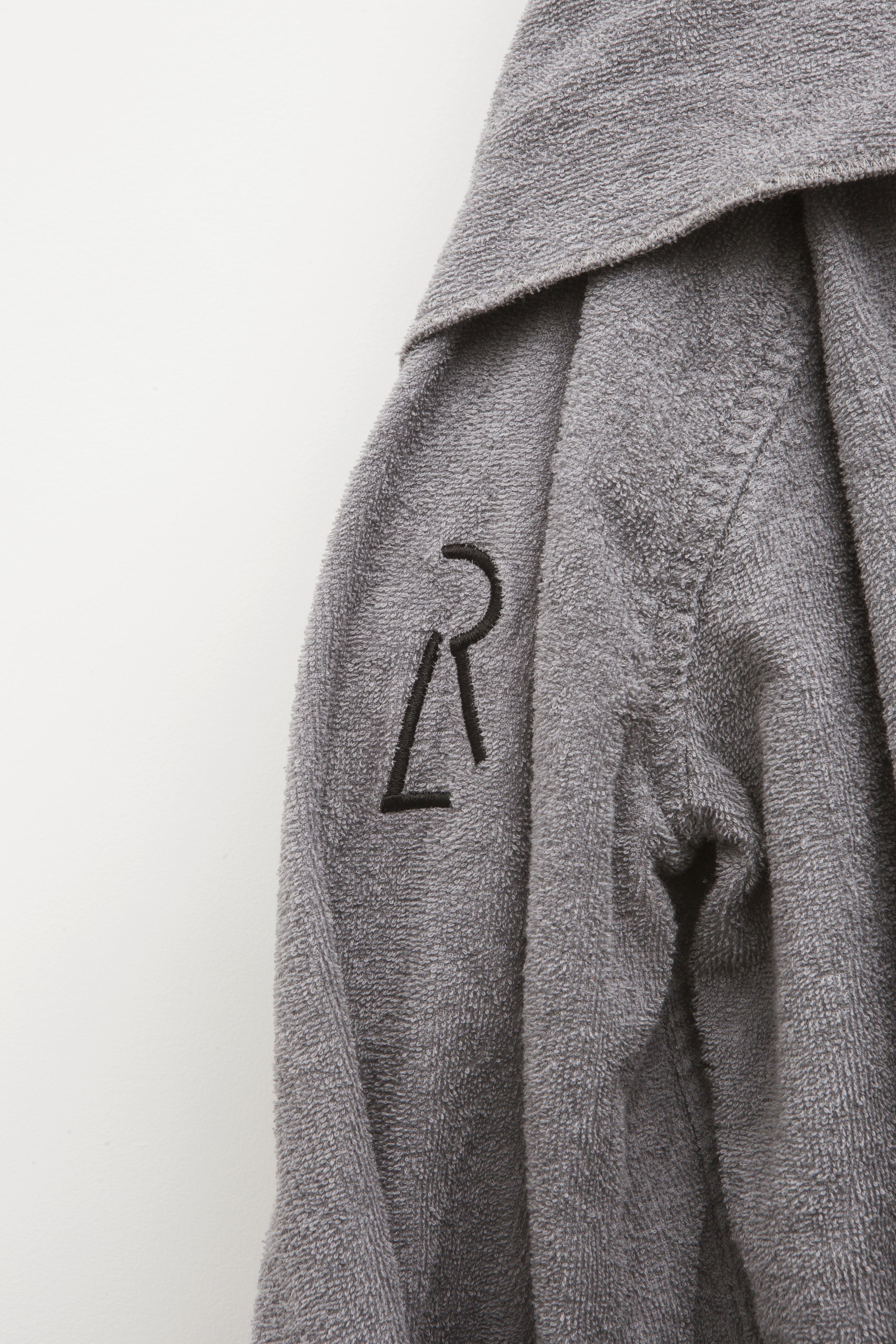 hypo-allergenic bedding, minibar, in-room safe, desk