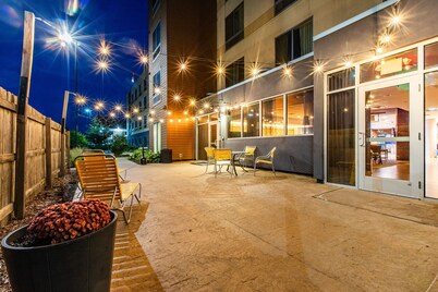 Fairfield Inn & Suites Rochester Mayo Clinic Area/St. Marys