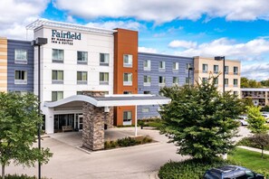 Exterior - Fairfield Inn & Suites Rochester Mayo Clinic Area/St. Marys (Rochester)
