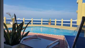Piscina externa