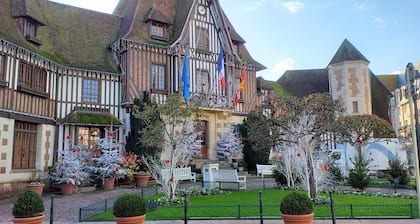 Hôtel Le Chantilly