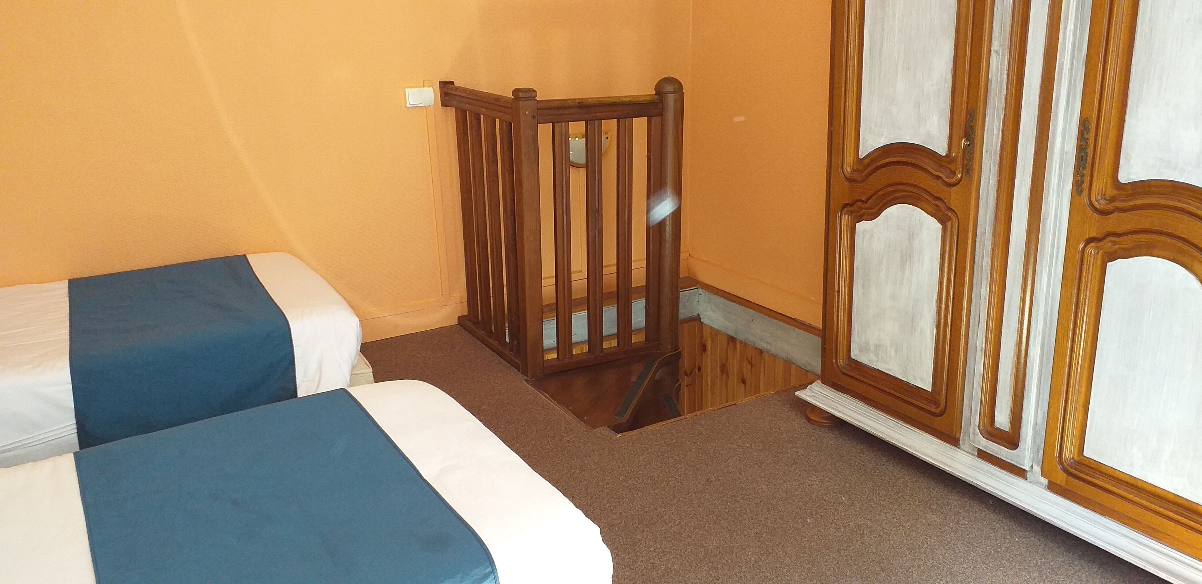 family room, terrace | room amenity