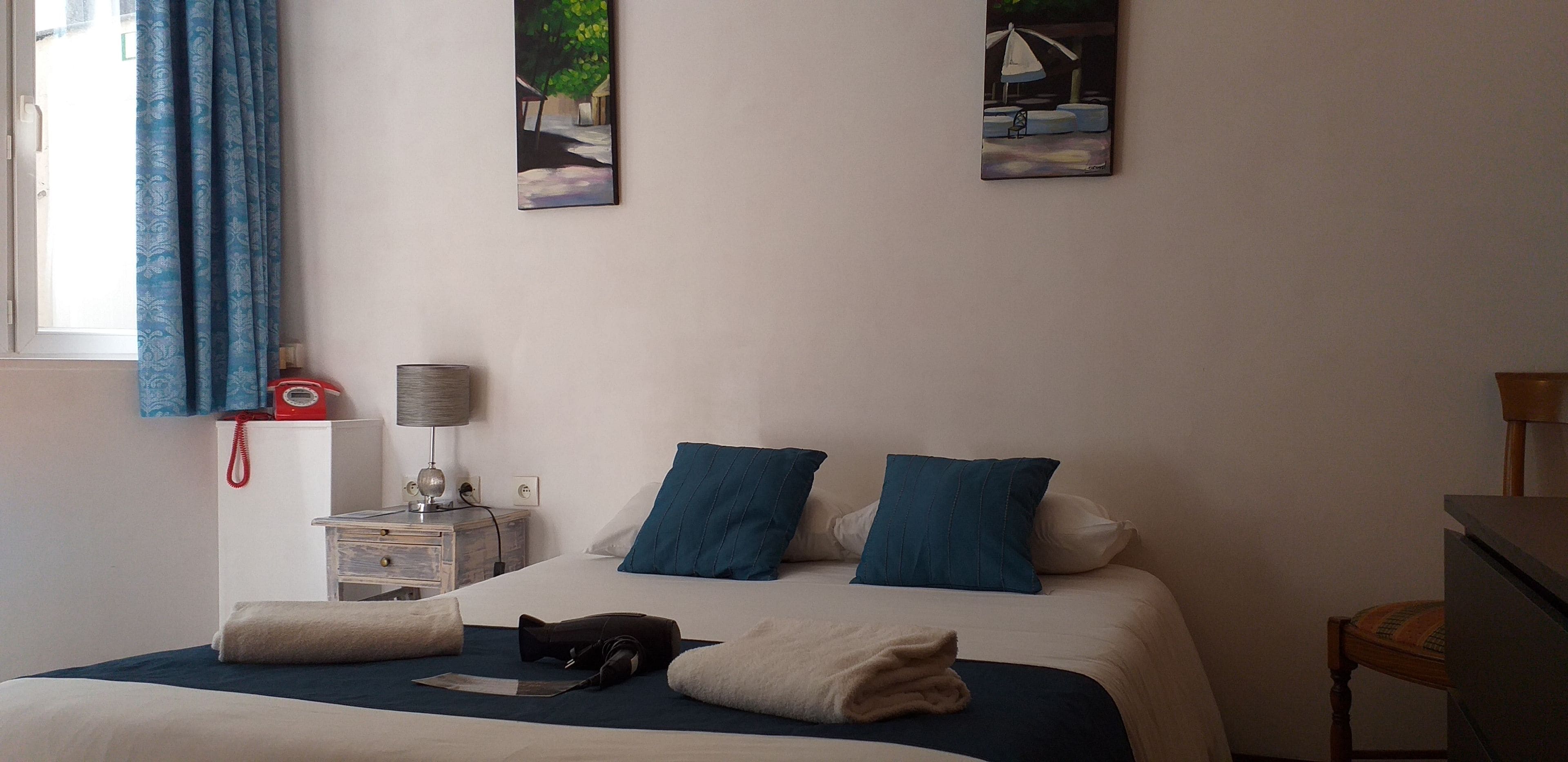 Chambre Familiale, terrasse | Équipements de la chambre