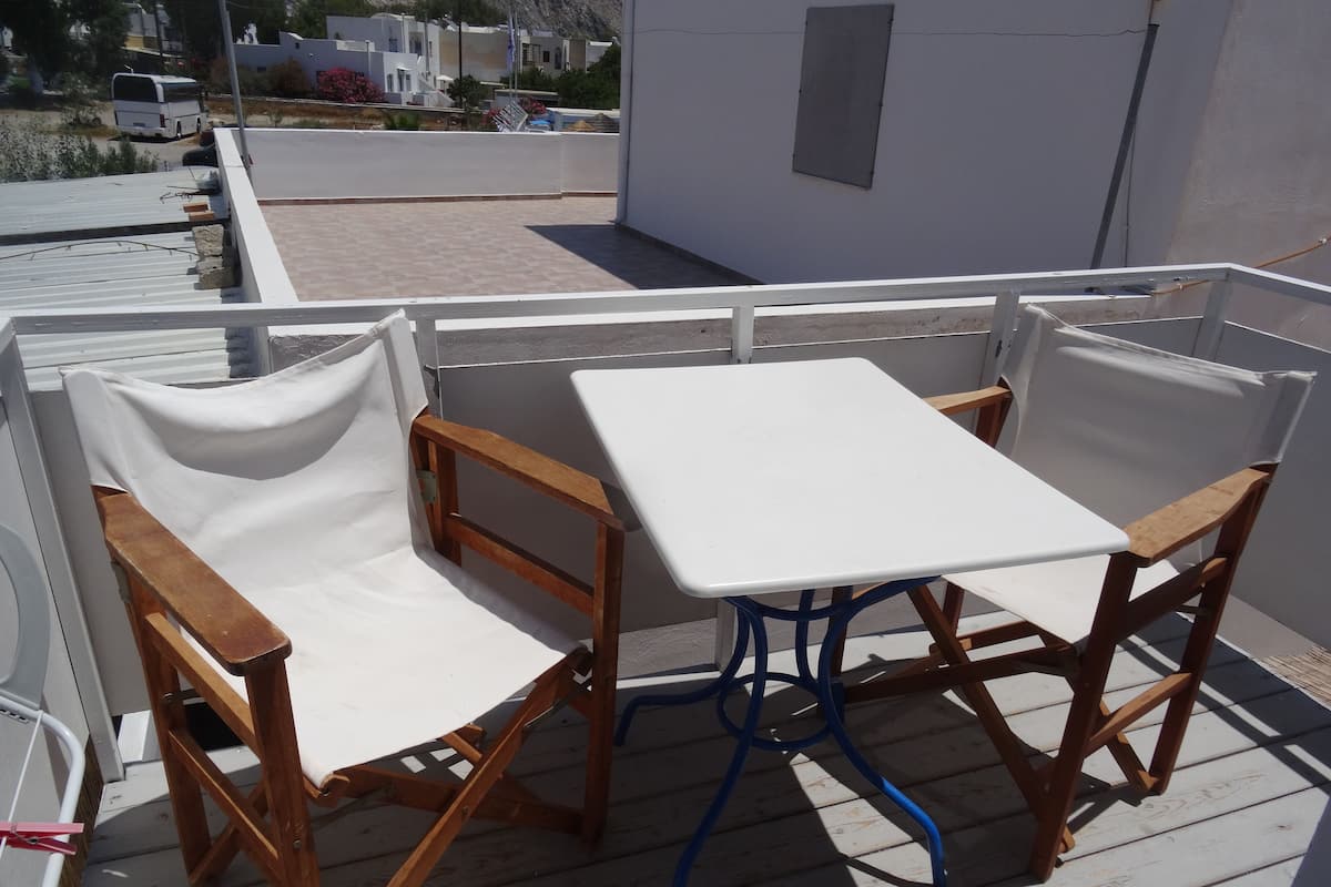 Superior Apartment, 1 Bedroom | 1 bedroom, Egyptian cotton sheets, premium bedding, in-room safe