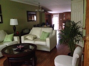 Living area - Rice House Vacation Rental (St. John's)