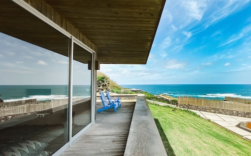 Santa Barbara Eco Beach Resort